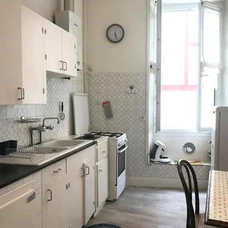 Biarritz, 2 Pieces, 4 Personnes - Fr-1-3-474 Apartment *